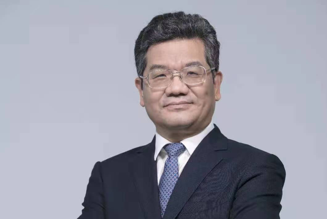全國政協(xié)委員、中國稅務(wù)學(xué)會副會長 張連起